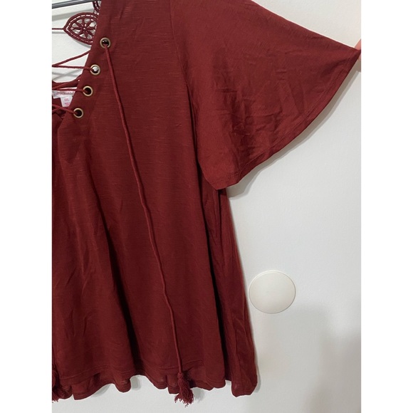 Xhileration Top - Picture 4 of 4